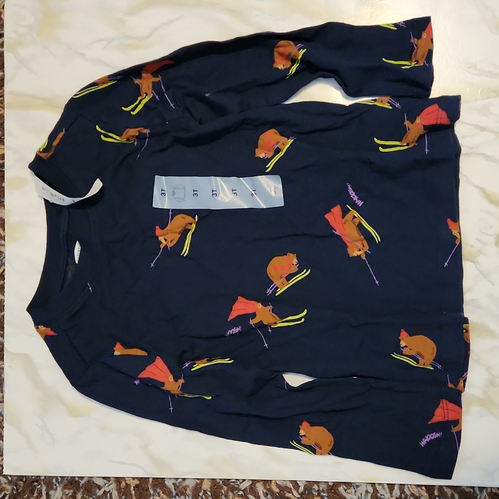 Boys 3T Old Navy long sleeved tee.